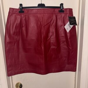 Elegant Red Pencil Skirt